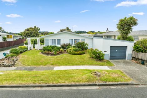 Photo of property in 47 Beazley Crescent, Tikipunga, Whangarei, 0112