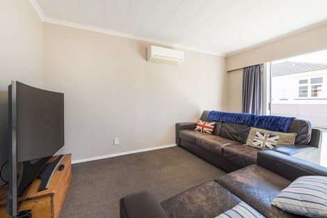 Photo of property in 2/528 Ferguson Street, Palmerston North, 4410