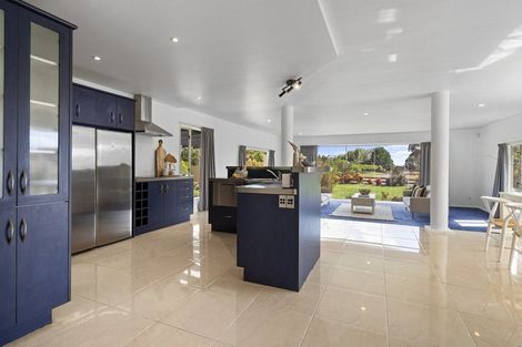 Photo of property in 110 Polson Hill Drive, Aokautere, Palmerston North, 4471