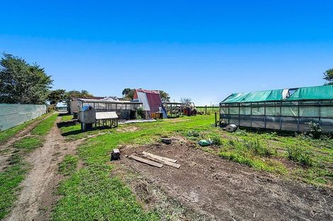 Photo of property in 2 Tauhuri Street, Manaia, Hawera, 4678