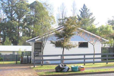 Photo of property in 18 Manor Place, Bader, Hamilton, 3206