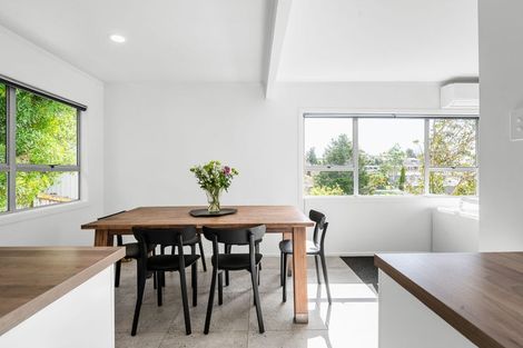 Photo of property in 12a Ridout Street, Maeroa, Hamilton, 3200