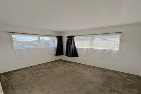 Photo of property in 1/73 Stanniland Street, Sunnyhills, Auckland, 2010
