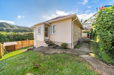 Photo of property in 99 Sunshine Avenue, Karori, Wellington, 6012