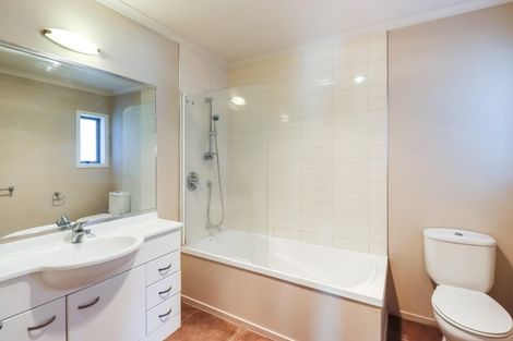 Photo of property in 11 Greenstone Place, Aotea, Porirua, 5024