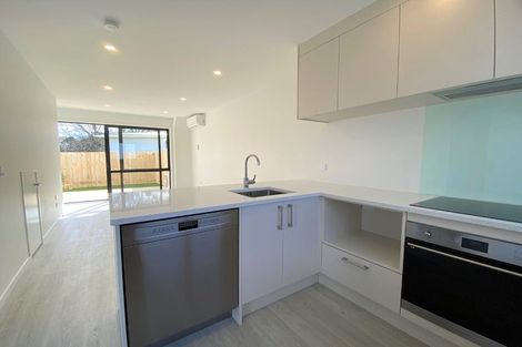 Photo of property in 2/23 View Road, Papakura, 2110