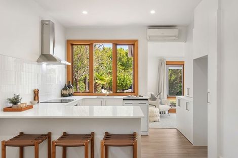 Photo of property in 114 Nayland Street, Sumner, Christchurch, 8081