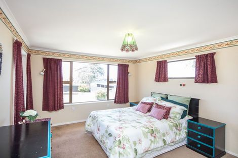 Photo of property in 76 Watershed Road, Bunnythorpe, Palmerston North, 4470