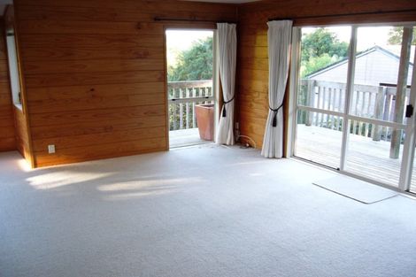 Photo of property in 2/108 Verran Road, Birkdale, Auckland, 0626