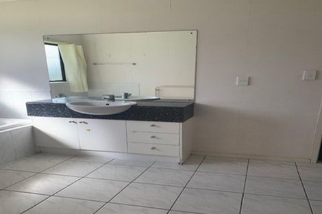 Photo of property in 48 Matarangi Road, East Tamaki, Auckland, 2013