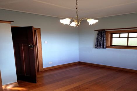 Photo of property in 13 Highbury Crescent, Highbury, Wellington, 6012