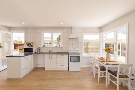 Photo of property in 66 Marlow Road, Aranui, Christchurch, 8061