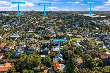 Photo of property in 54 Walton Street, Red Beach, 0932