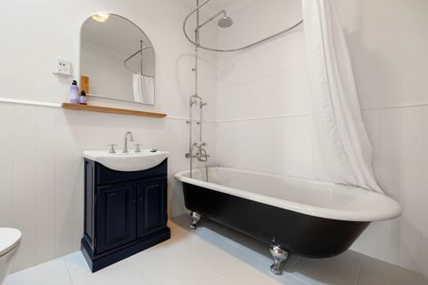 Photo of property in 66 Naylor Street, Hamilton East, Hamilton, 3216