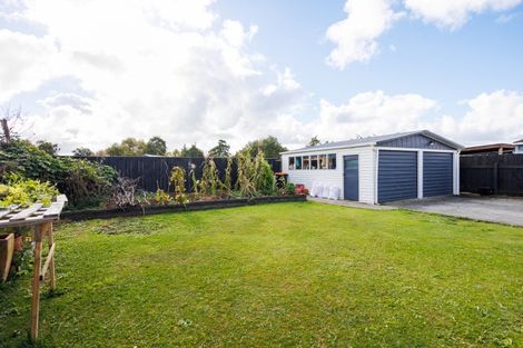 Photo of property in 32 John F Kennedy Drive, Milson, Palmerston North, 4414
