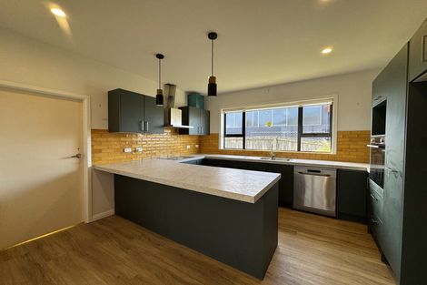 Photo of property in 121 North Avon Road, Richmond, Christchurch, 8013