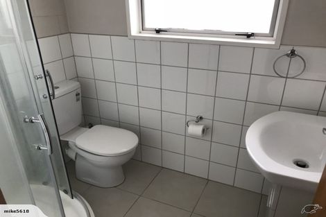 Photo of property in 2/14 Church Square, Addington, Christchurch, 8024