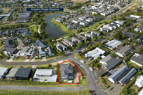 Photo of property in 1 Sai Ridge Close, Pukekohe, 2120