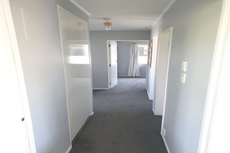 Photo of property in 1/35 St Leonards Road, Kelston, Auckland, 0602