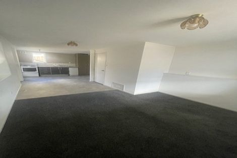 Photo of property in 1/51 Deep Creek Road, Waiake, Auckland, 0630