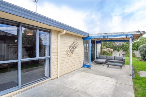 Photo of property in 12 Aspen Way, Kelvin Grove, Palmerston North, 4414