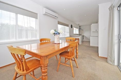 Photo of property in 8 Beresford Street, Pukekohe, 2120