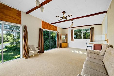 Photo of property in 14 Donovan Avenue, Massey, Auckland, 0614