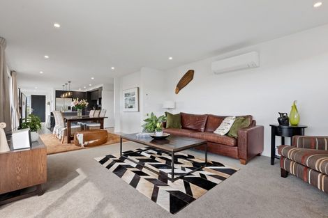 Photo of property in 54 Penetaka Heights, Pyes Pa, Tauranga, 3112