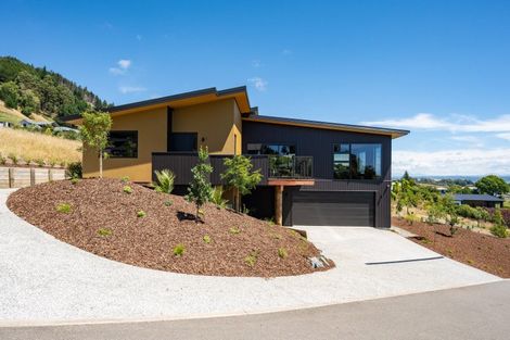 Photo of property in 10 Resolution Place, Richmond, 7020