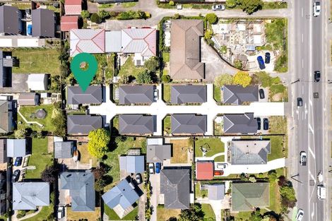 Photo of property in 4/30 Northcote Road, Northcote, Christchurch, 8052