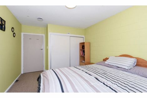 Photo of property in 4/14a Dickson Crescent, Hornby, Christchurch, 8042