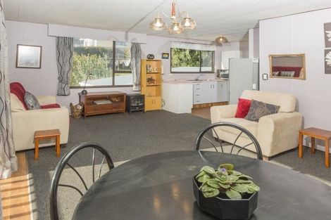 Photo of property in 1/103 Bradbury Road, Botany Downs, Auckland, 2010