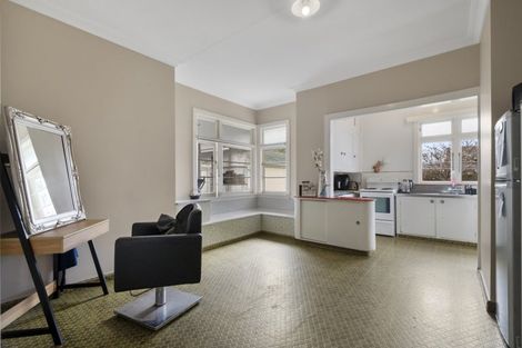 Photo of property in 19 Rangitira Avenue, Palmerston North, 4414