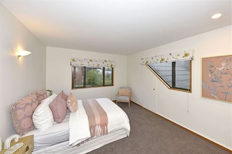 Photo of property in 10 Parkham Drive, Burnside, Christchurch, 8053