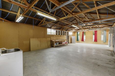 Photo of property in 79 Randwick Crescent, Moera, Lower Hutt, 5010