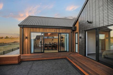 Photo of property in 25 Oralee Terrace, Peacocke, Hamilton, 3206