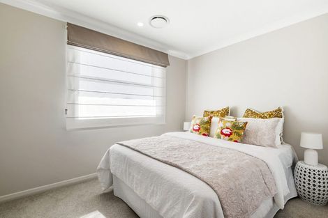 Photo of property in 9 Kukupa Lane, Long Bay, Auckland, 0630