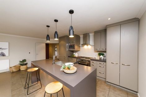 Photo of property in 5 Boronia Court, Milson, Palmerston North, 4414