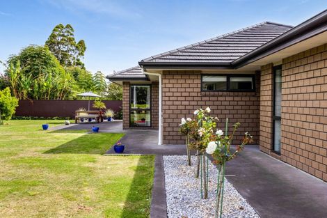 Photo of property in 120 Pohutukawa Place, Waiwhakaiho, New Plymouth, 4312