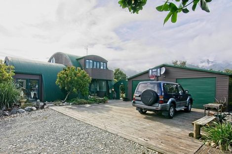 Photo of property in 102 Jones Creek Road, Birchfield, Westport, 7891