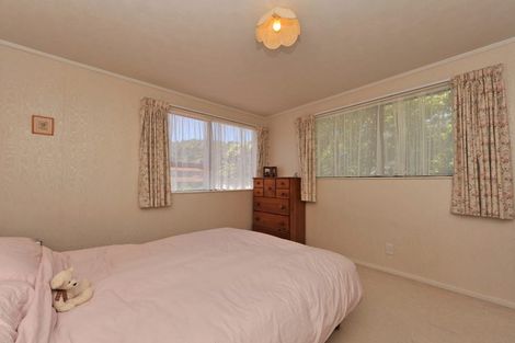 Photo of property in 67a Thatcher Crescent, Crofton Downs, Wellington, 6035