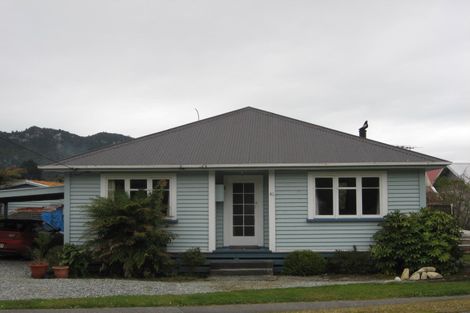 Photo of property in 61 Inverness Street, Dunollie, Runanga, 7803