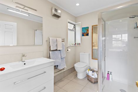 Photo of property in 71 Frederick Street, Carterton, 5713