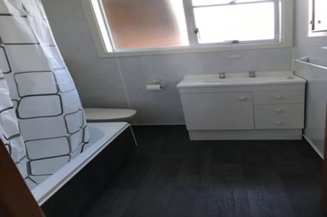 Photo of property in 15d Queen Street, Mosgiel, 9024