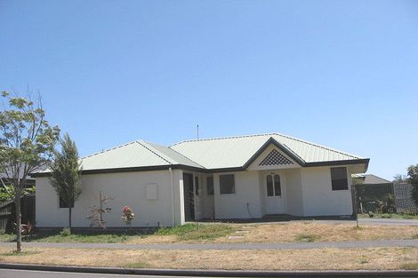 Photo of property in 1/14 Kirsten Place, Parklands, Christchurch, 8083