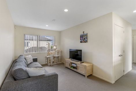Photo of property in 30 Bellagio Way, Flat Bush, Auckland, 2019