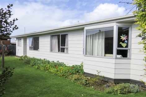 Photo of property in 98a Bourke Street, Windsor, Invercargill, 9810