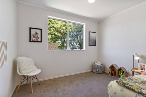 Photo of property in 2/2 Silver Creek Road, Weymouth, Auckland, 2103