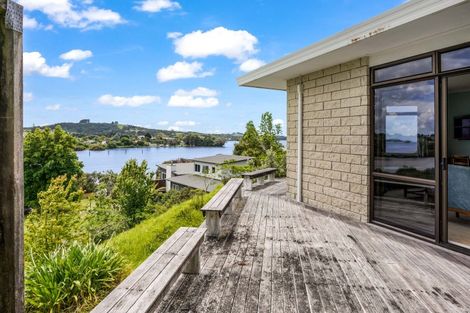 Photo of property in 19 The Lookout, Kerikeri, 0230
