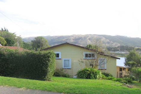 Photo of property in 44 Awatea Street, Ranui, Porirua, 5024